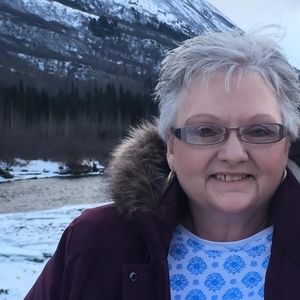 Meet your Posher, Paula